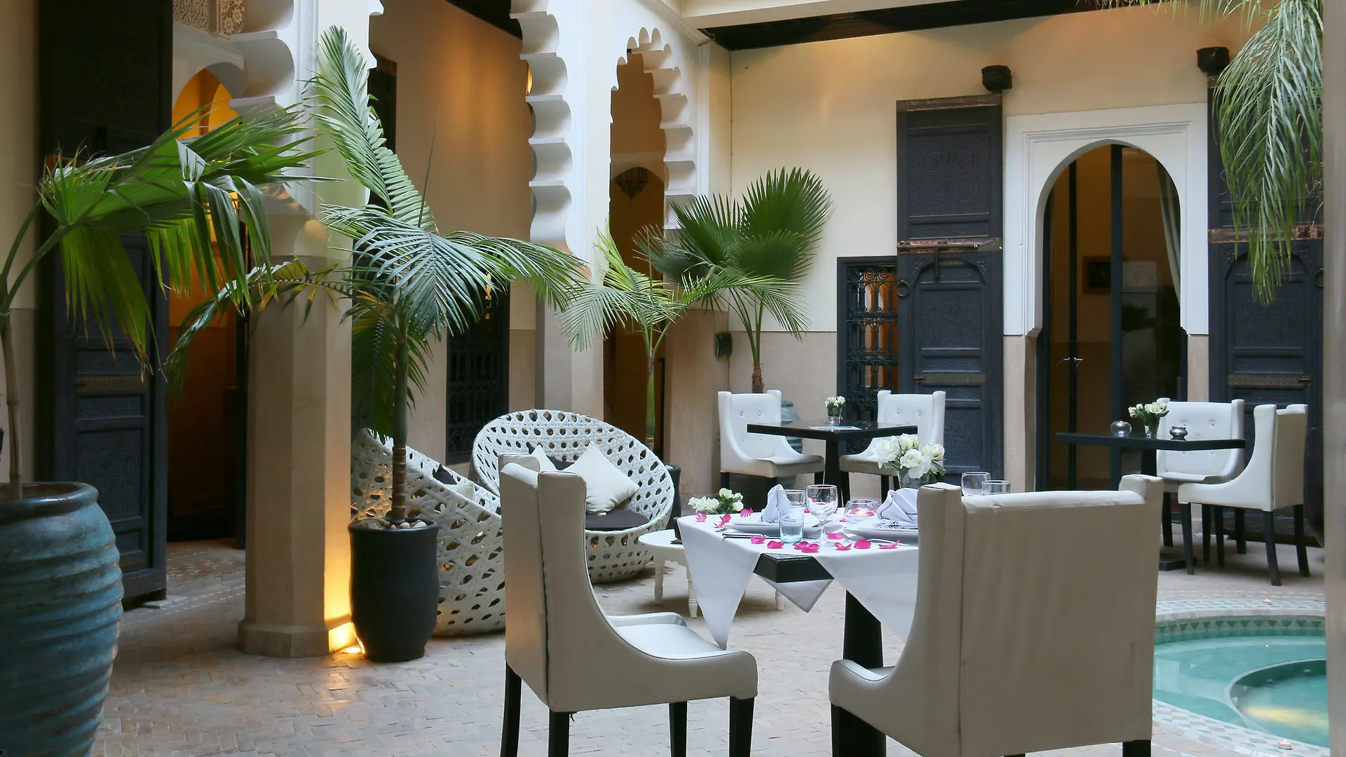 Ambre Epices Medina Riad Marrakesh